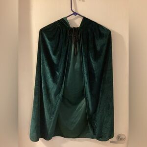 Medieval cape